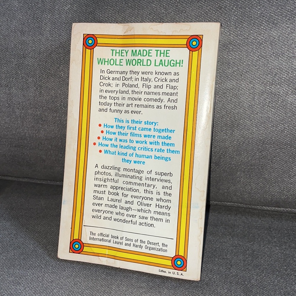 Vintage The Laurel & Hardy book. Official book.  1st Edition 1973 - Picture 2 of 7